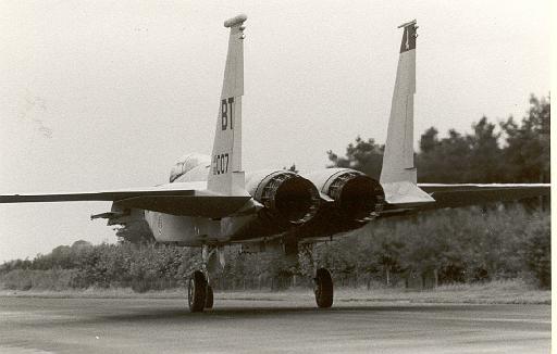 1981-09 F15 -BT007-voor de crash-- open dag ssb.jpg